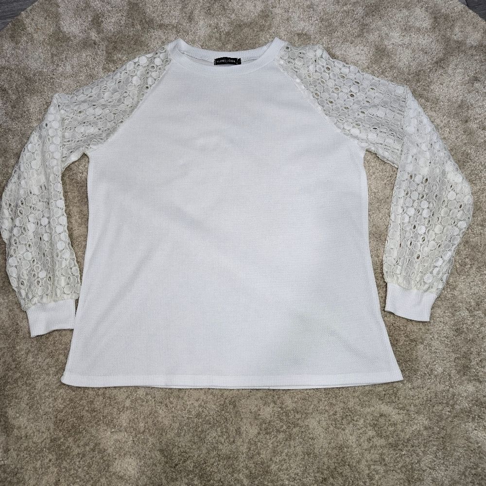 Suprelook White Lace Sleeve Top